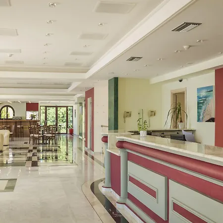 Kefalonia Bay Palace By Ghh Pilarei (Kefalonia)